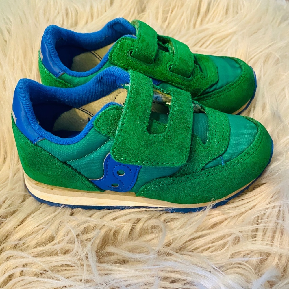 Saucony shoes